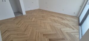 Gotovi parket hrast ribja kost Clagny Hotenjka 5